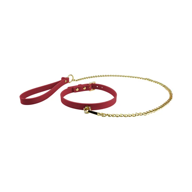 Temptasia Ardor red collar and leash collar connected to wrist-loop handle
