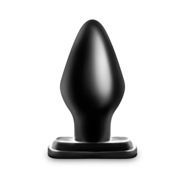 Front view of glossy black XXL tapered plug