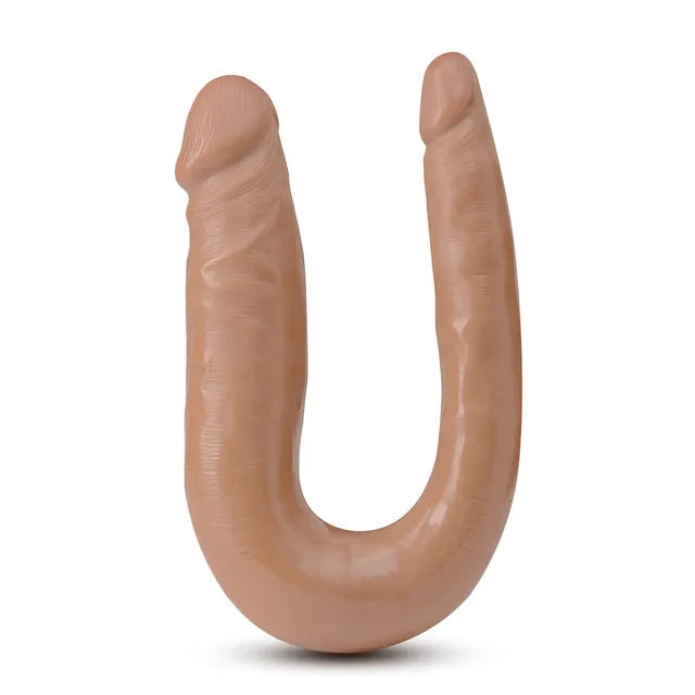 Horizontal view of two differently sized tan ends