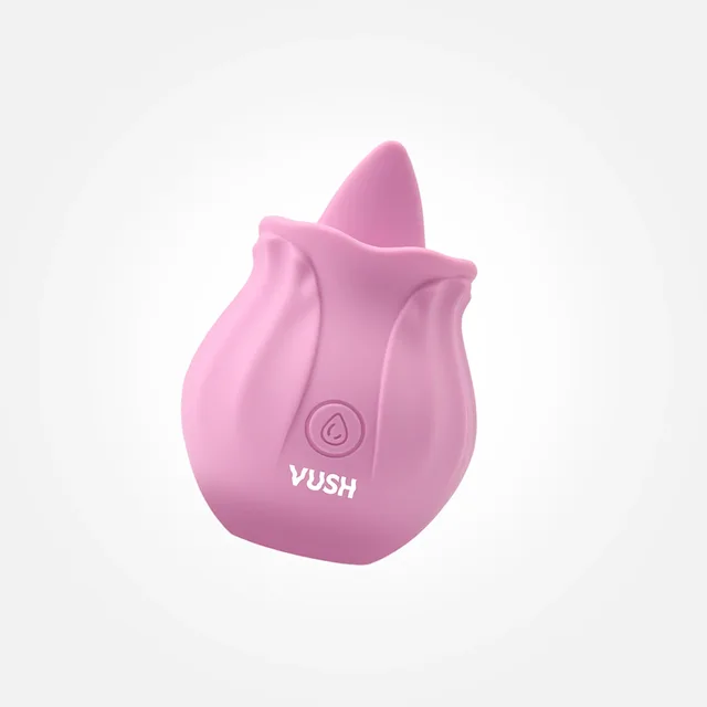Front view of light-pink rosebud body and center tip