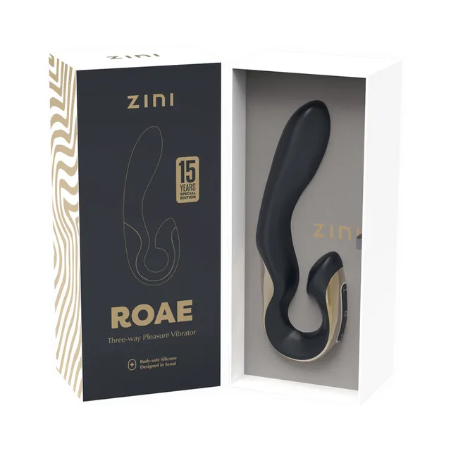 black and gold Zini Roae SE curved rabbit vibrator displayed in open box