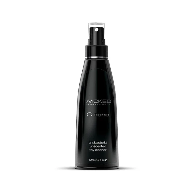 Wicked Cleene 4 oz black spray bottle front