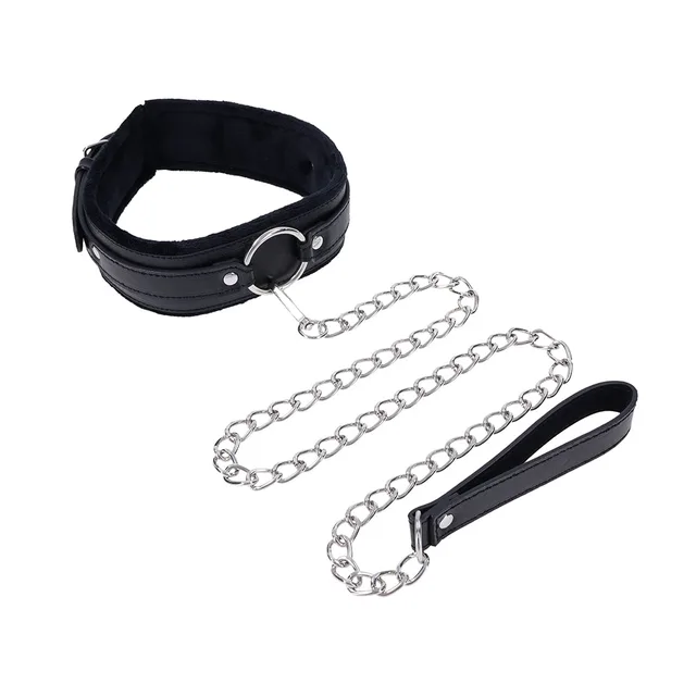 Sportsheets Shadow black collar and chain leash collar and chain leash laid out
