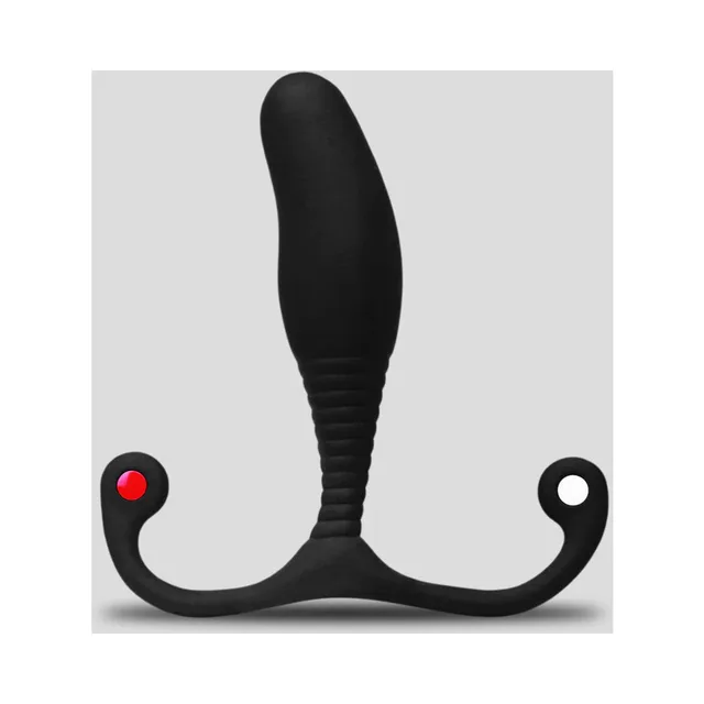 Front view of black MGX Syn with curved shaft and dual base arms