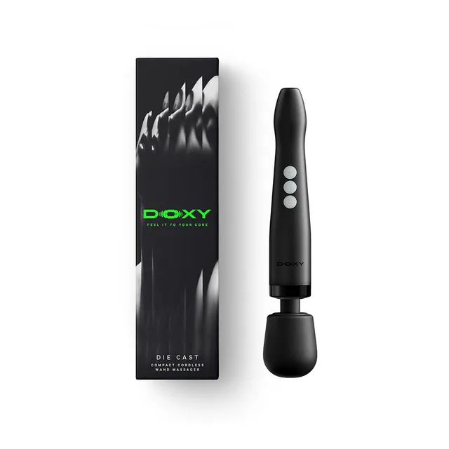Doxy Die Cast 3R black wand beside black retail box