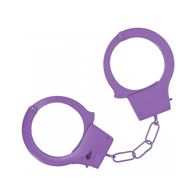 Ouch Classic purple iron handcuffs with round arms and matching chain