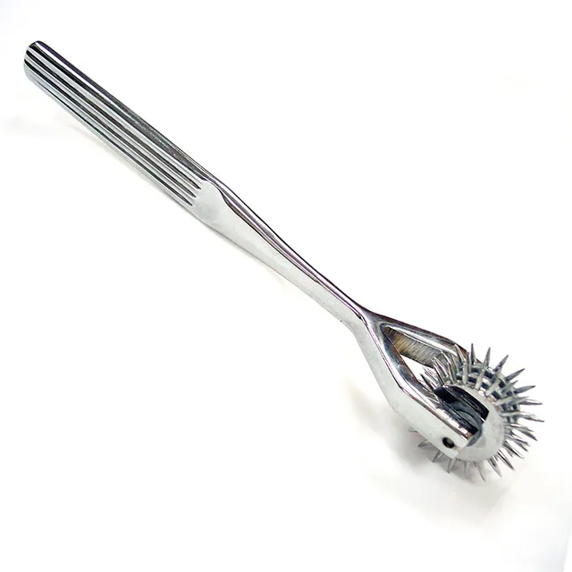 Rouge Triple Pinwheel with three toothed metal wheels