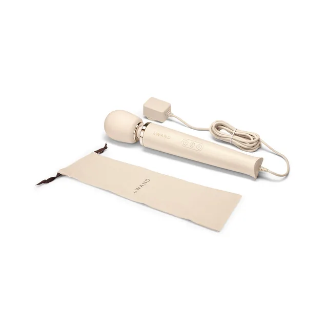 Cream Le Wand massager with cord adapter and storage pouch