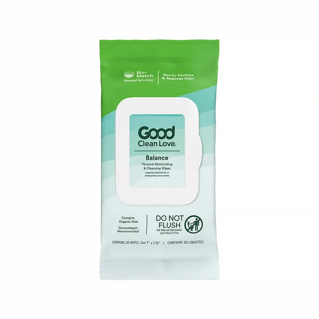 Green Good Clean Love Balance 30-count cleansing wipes pouch