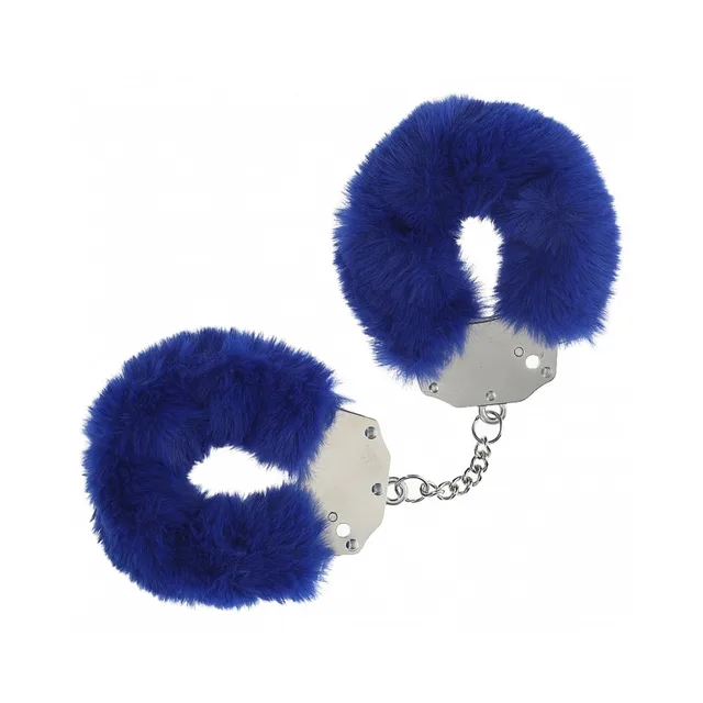 Shots Ouch navy-blue fluffy iron handcuffs with a short silver chain