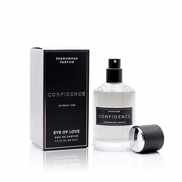 ribbed clear Confidence spray bottle with black box and detached cap