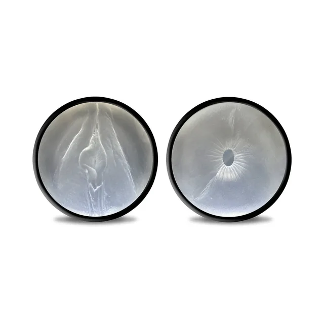 Two clear end openings of MSTR B8 Double Play stroker