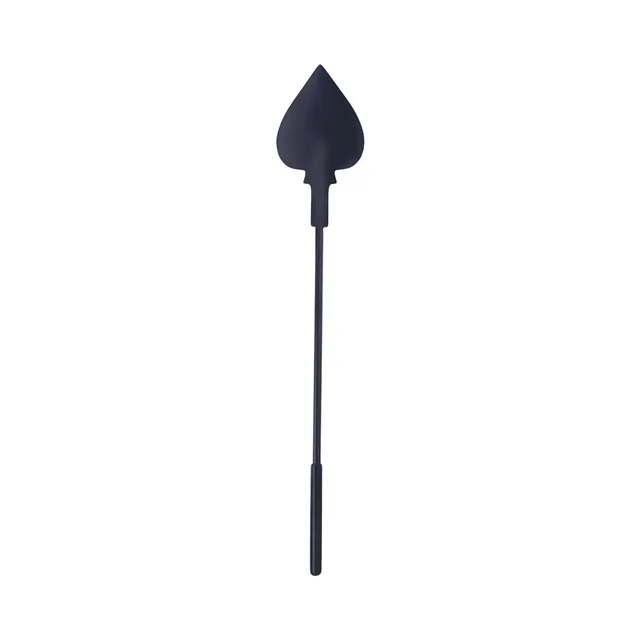 Temptasia Ardor black spade crop upright front view of spade head