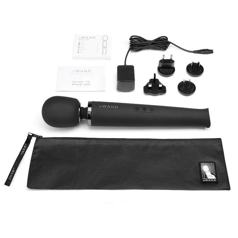 Le Wand Rechargeable Massager Black Black Le Wand massager set with cable, adapters and storage pouch